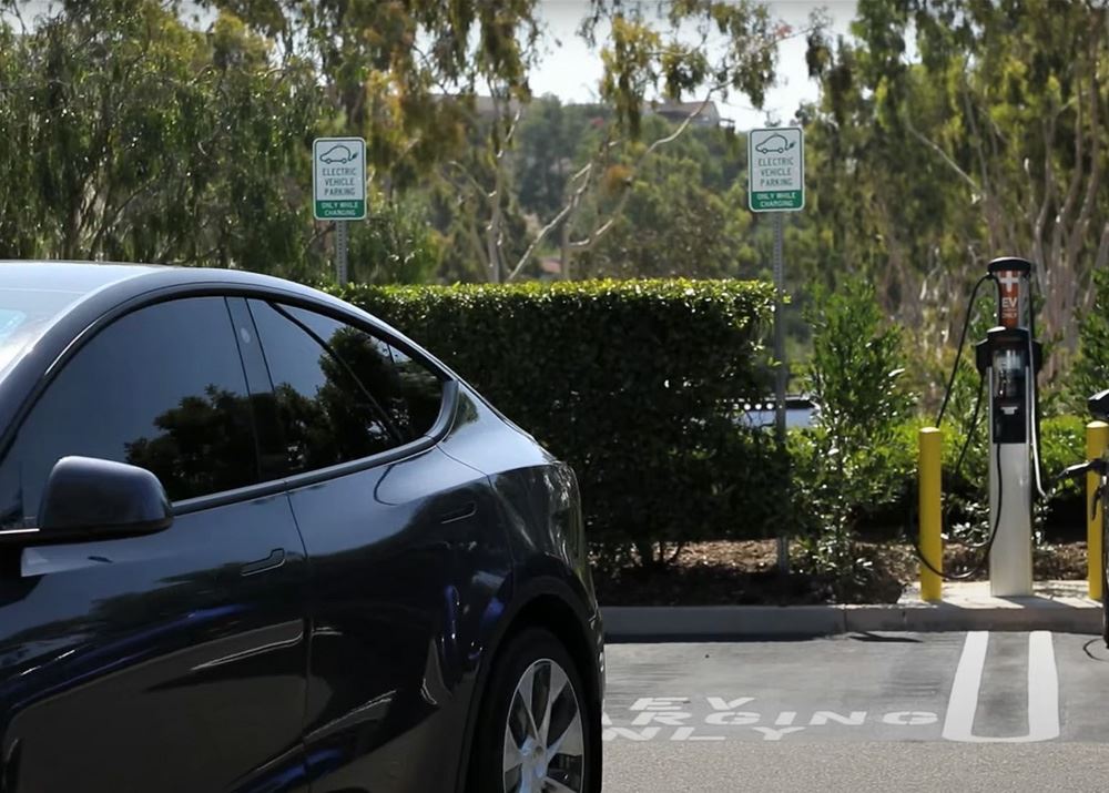 EV Charging Station at City Hall
