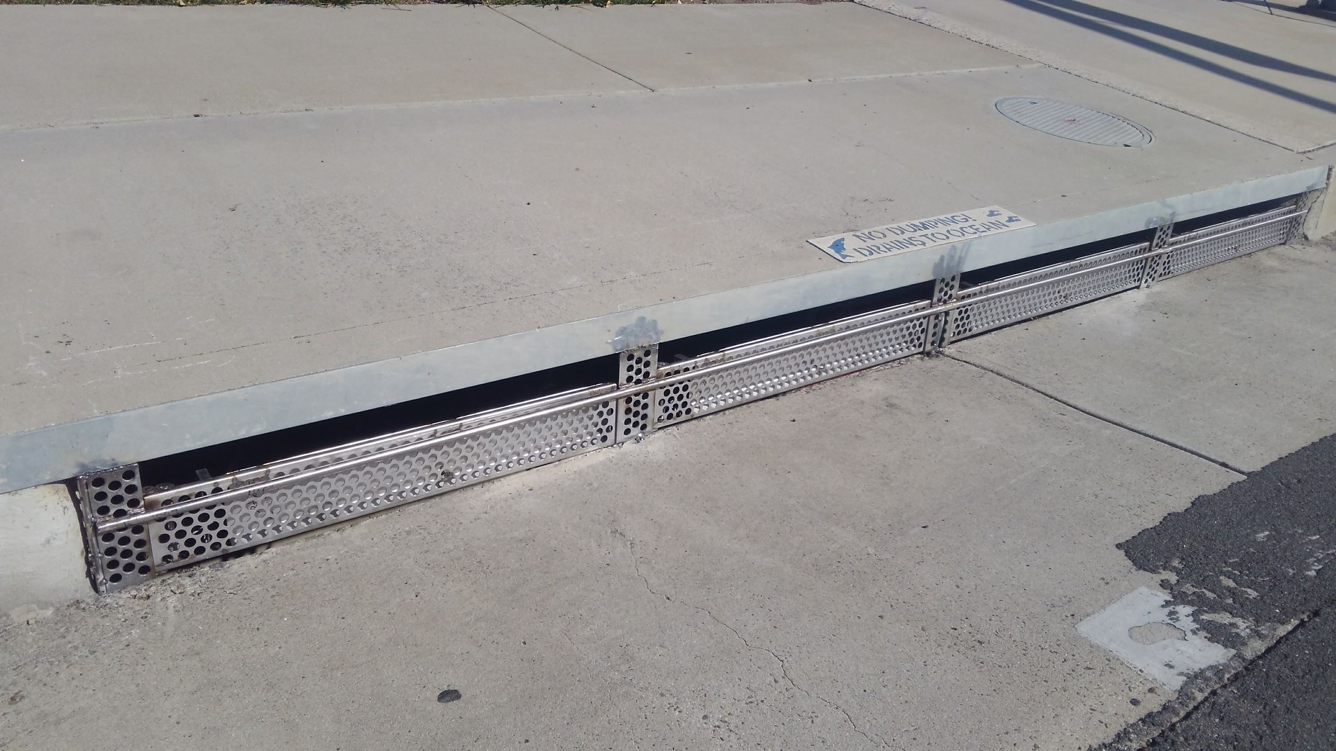 Automatic Retractable Screen